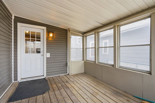 409 A Ave. NW, Cedar Rapids, IA 52405