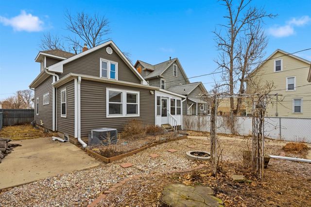 409 A Ave. NW, Cedar Rapids, IA 52405