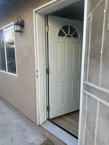 13009 Debby Street, Valley Glen, CA 91401
