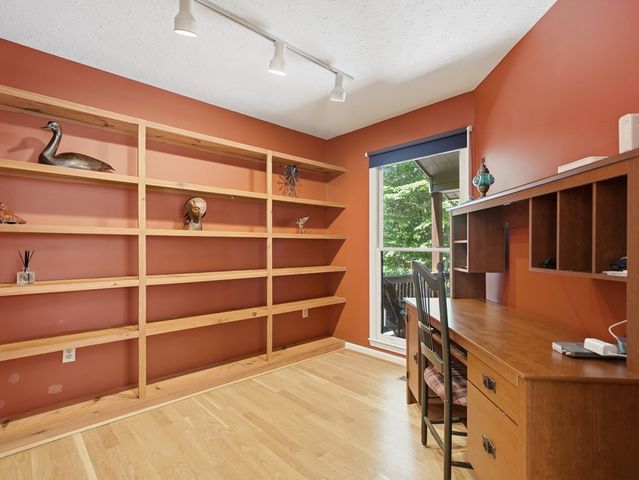 142 Armor Court, Ellijay, GA 30540