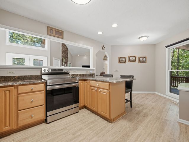142 Armor Court, Ellijay, GA 30540