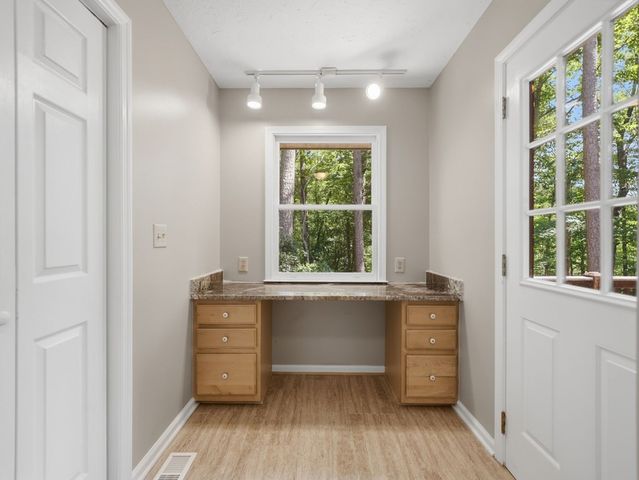 142 Armor Court, Ellijay, GA 30540