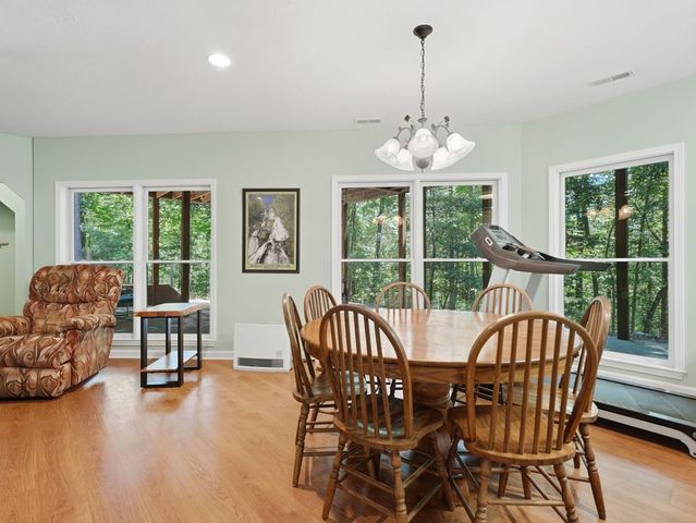 142 Armor Court, Ellijay, GA 30540