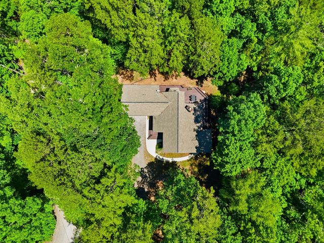 142 Armor Court, Ellijay, GA 30540