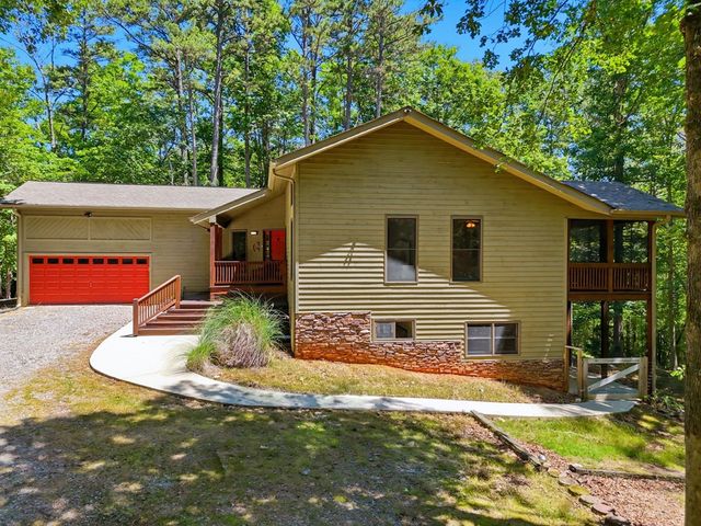 142 Armor Court, Ellijay, GA 30540