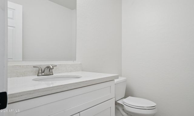 2575 W AMBER SUN Drive, Phoenix, AZ 85085