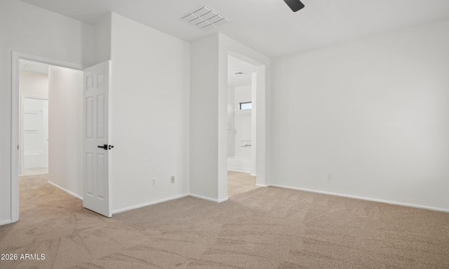 2575 W AMBER SUN Drive, Phoenix, AZ 85085