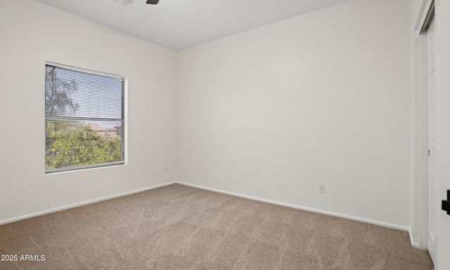 2575 W AMBER SUN Drive, Phoenix, AZ 85085