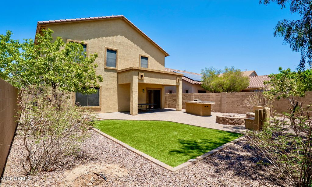 2575 W AMBER SUN Drive, Phoenix, AZ 85085 — photo 2