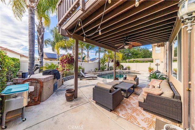 32420 San Marco Dr, Temecula, CA 92592
