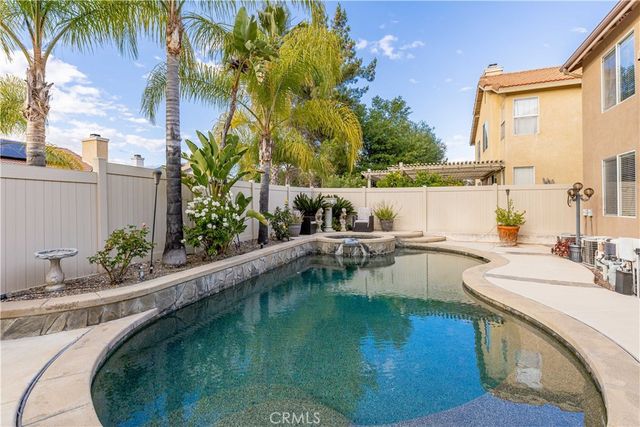 32420 San Marco Dr, Temecula, CA 92592