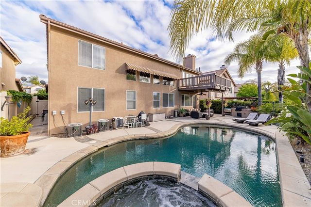 32420 San Marco Dr, Temecula, CA 92592