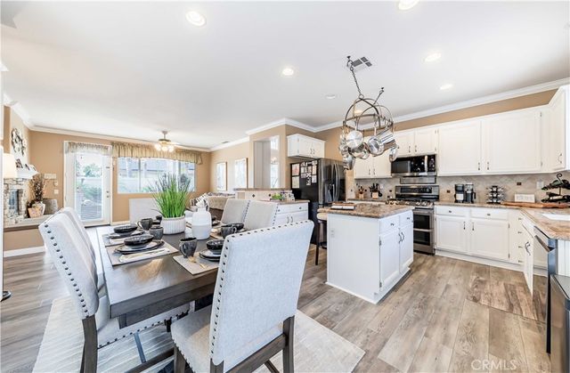 32420 San Marco Dr, Temecula, CA 92592