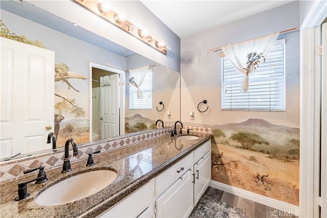 32420 San Marco Dr, Temecula, CA 92592