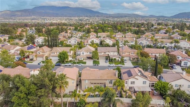 32420 San Marco Dr, Temecula, CA 92592