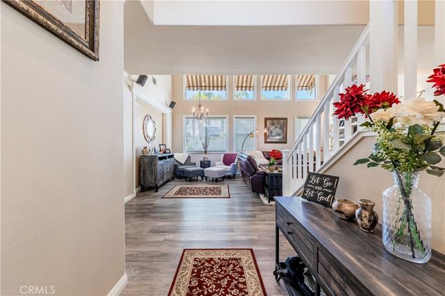 32420 San Marco Dr, Temecula, CA 92592