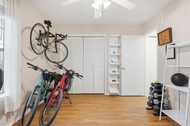 2215 Post RD 1018, Austin, TX 78704
