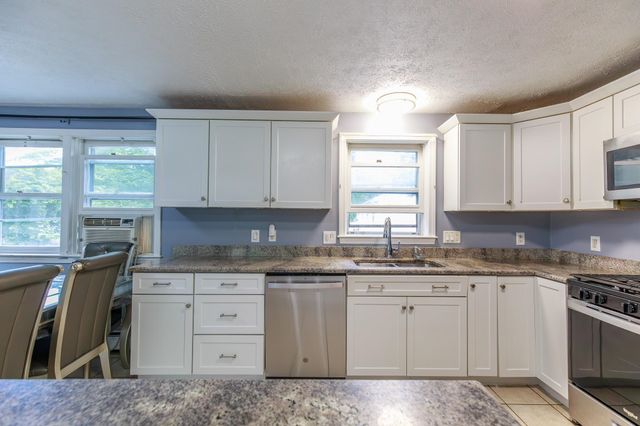 14 Alder Creek Drive, Concord, NH 03303