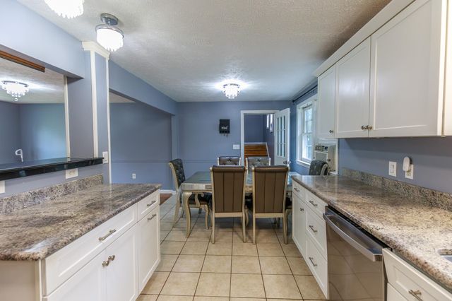 14 Alder Creek Drive, Concord, NH 03303