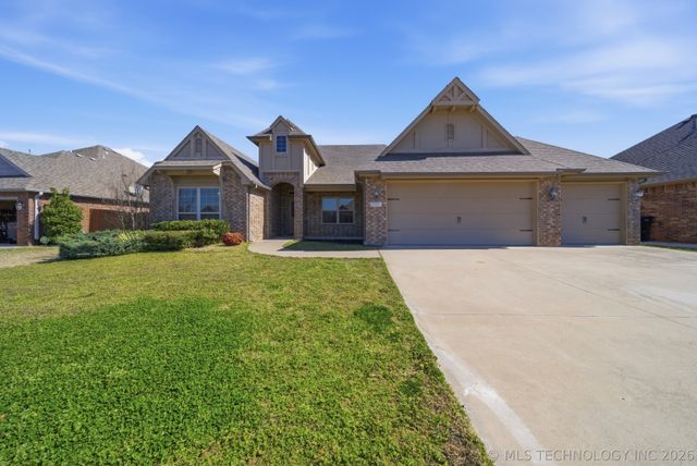 2501 S 16th Court, Broken Arrow, OK 74012