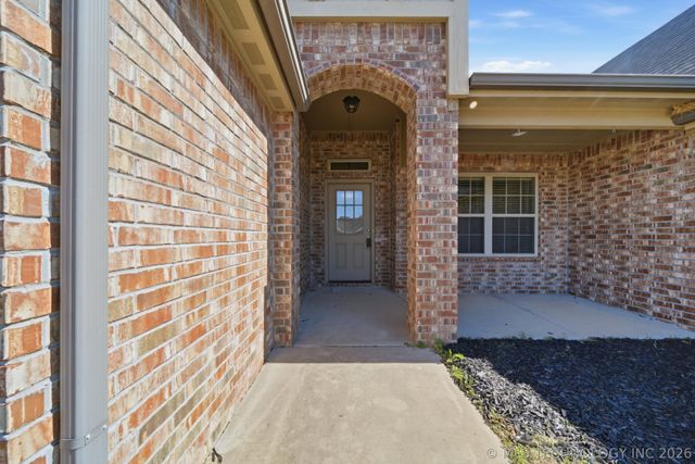 2501 S 16th Court, Broken Arrow, OK 74012