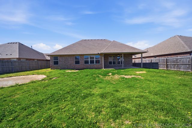 2501 S 16th Court, Broken Arrow, OK 74012