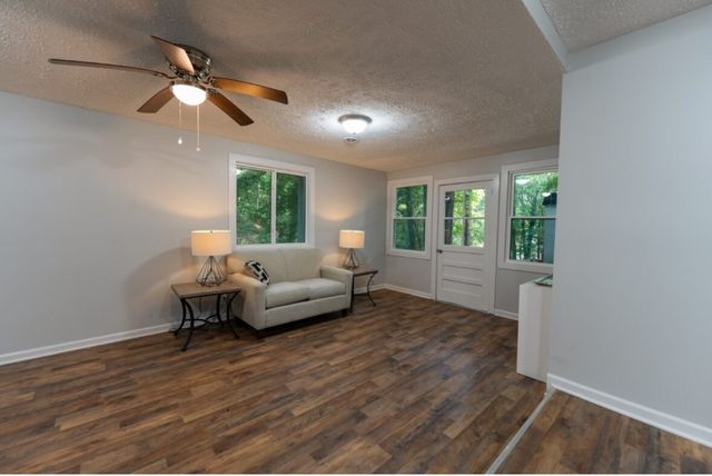 426 Beacon Hill Dr, Mount Juliet, TN 37122