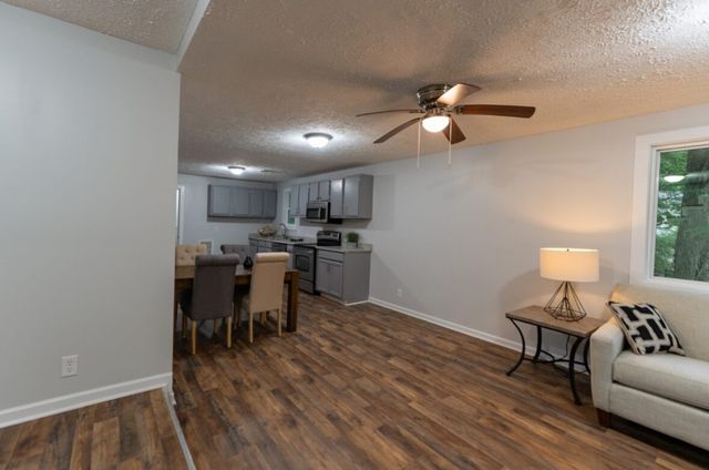 426 Beacon Hill Dr, Mount Juliet, TN 37122