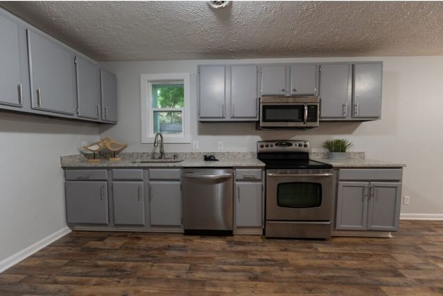 426 Beacon Hill Dr, Mount Juliet, TN 37122