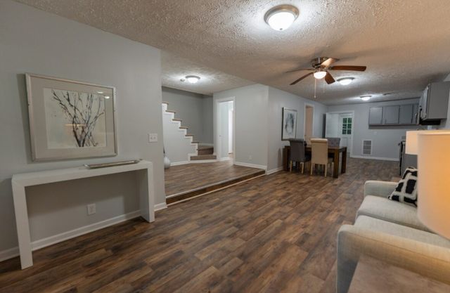 426 Beacon Hill Dr, Mount Juliet, TN 37122