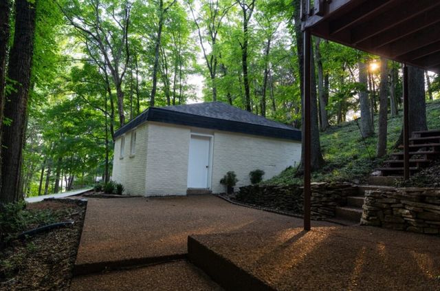 426 Beacon Hill Dr, Mount Juliet, TN 37122