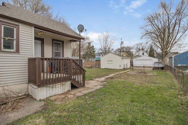 50 Winnipeg Avenue, Saint Paul, MN 55117