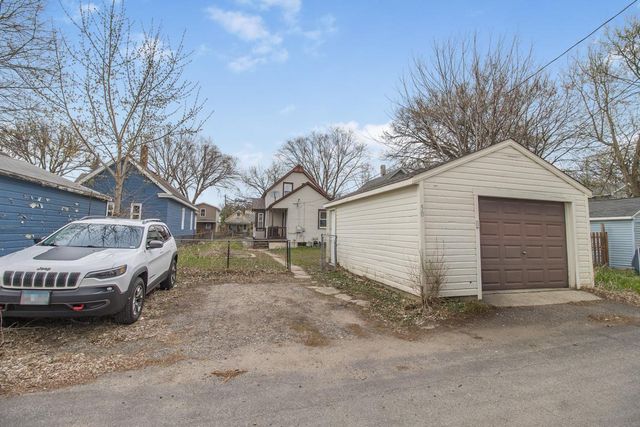 50 Winnipeg Avenue, Saint Paul, MN 55117