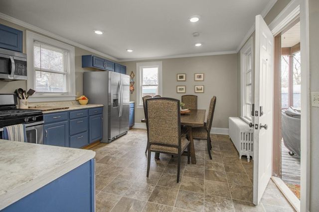 50 Winnipeg Avenue, Saint Paul, MN 55117