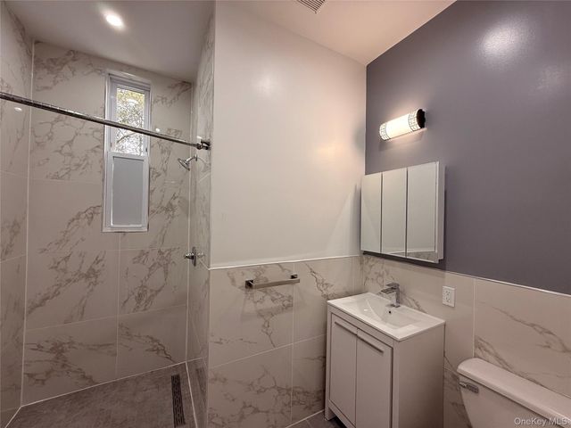 222 Primrose Avenue 2, Mount Vernon, NY 10552