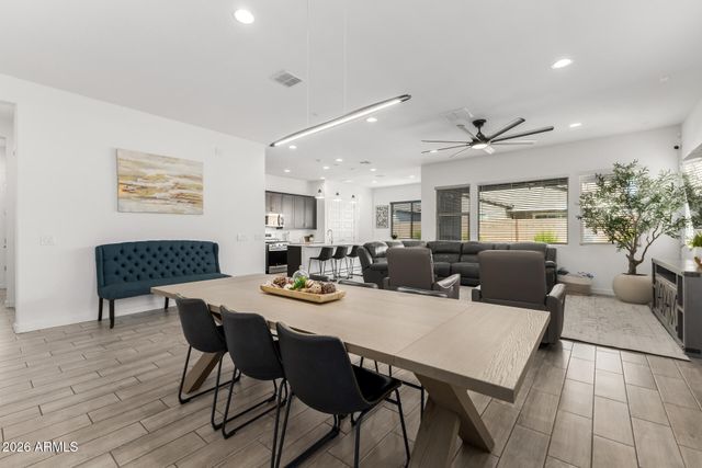 2944 E BIRDSONG Avenue, San Tan Valley, AZ 85143