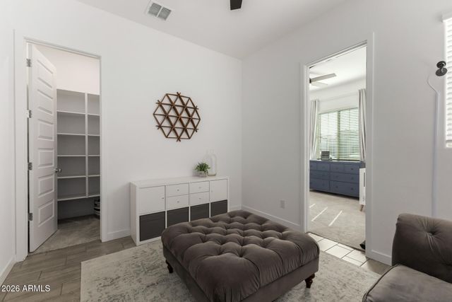 2944 E BIRDSONG Avenue, San Tan Valley, AZ 85143