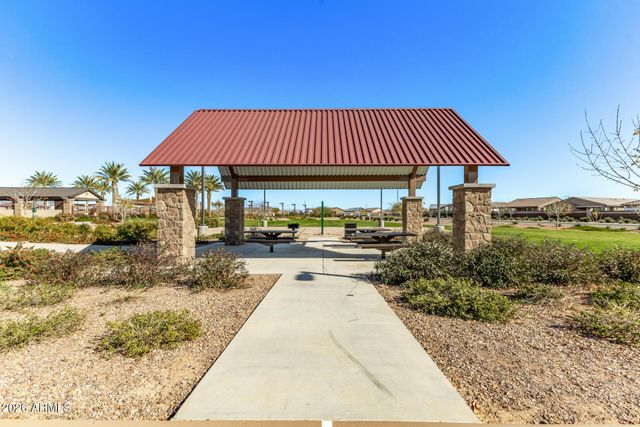 2944 E BIRDSONG Avenue, San Tan Valley, AZ 85143