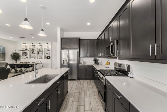 2944 E BIRDSONG Avenue, San Tan Valley, AZ 85143