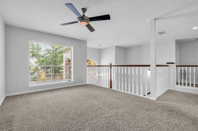 11727 Pecan Creek Drive, Houston, TX 77043