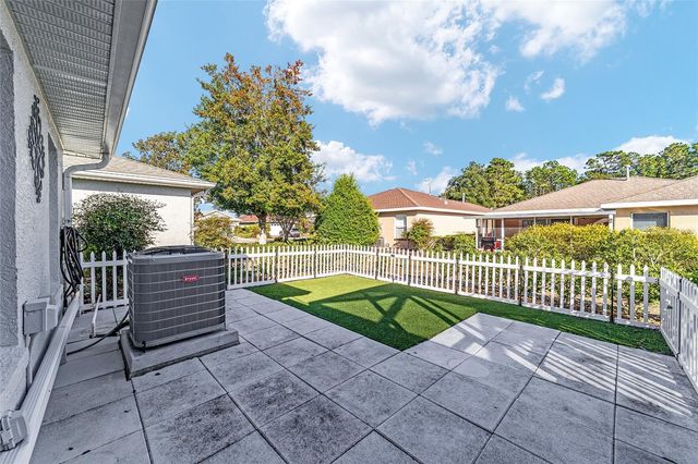 9039 SW 102ND CIRCLE, Ocala, FL 34481