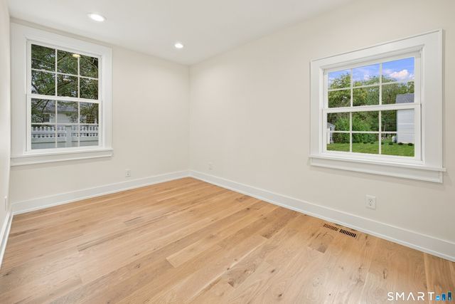 102 Newtown Turnpike, Westport, CT 06880