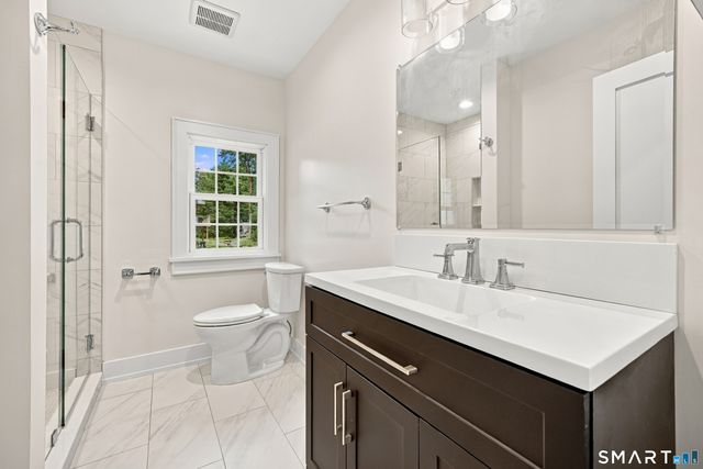 102 Newtown Turnpike, Westport, CT 06880