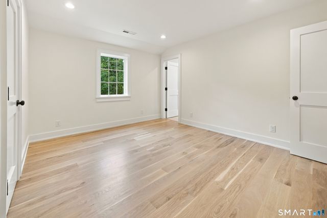 102 Newtown Turnpike, Westport, CT 06880