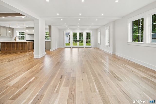 102 Newtown Turnpike, Westport, CT 06880