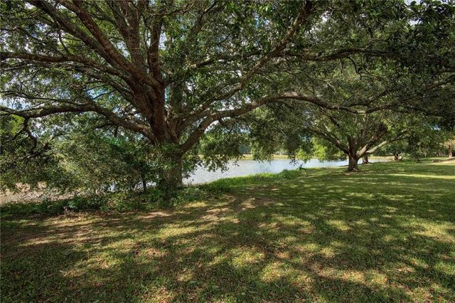 8788 Lake View Drive, Fairhope, AL 36532