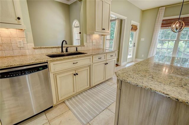8788 Lake View Drive, Fairhope, AL 36532