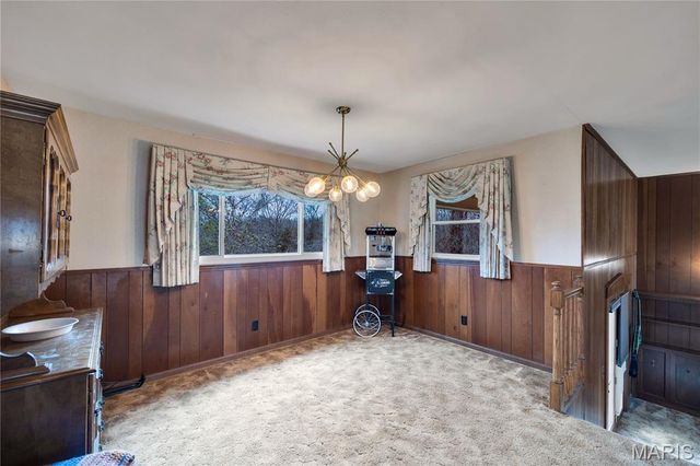 137 State Highway H, Hermann, MO 65041