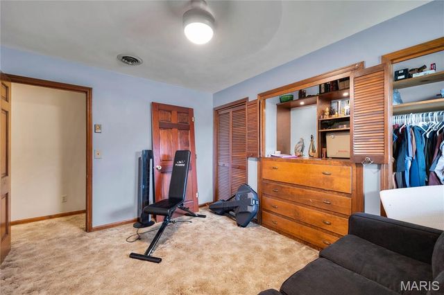 137 State Highway H, Hermann, MO 65041