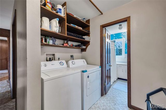 137 State Highway H, Hermann, MO 65041